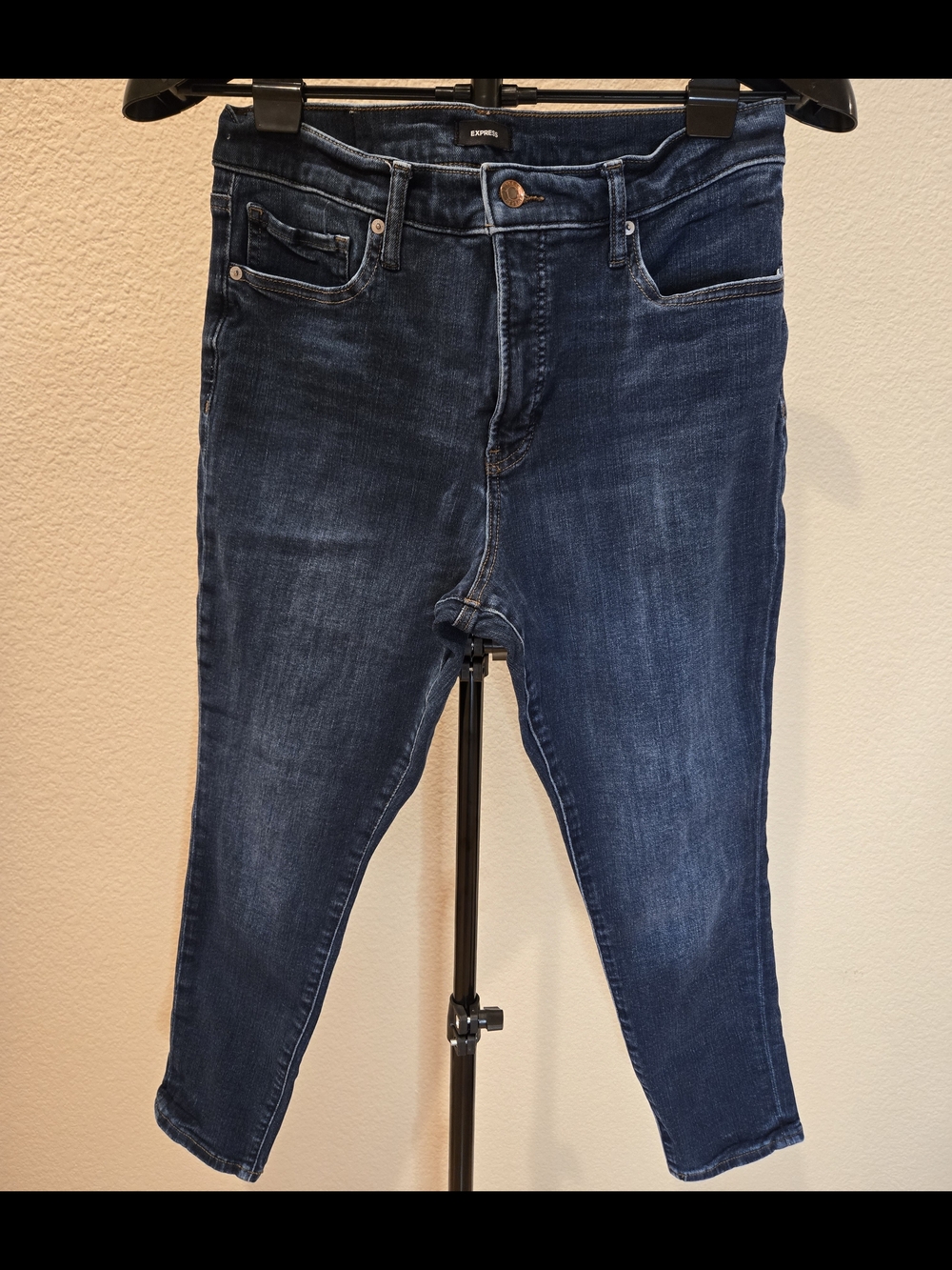 Express Womens Jean Size 12 Short